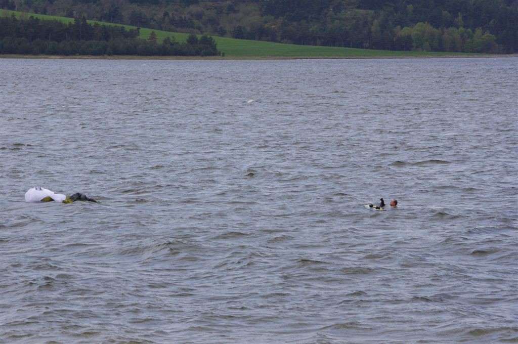 qui ride en caisson ouvert sur l'eau ??? IMGP0905